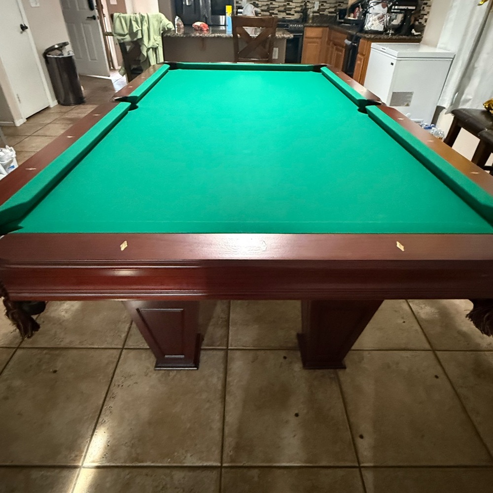 Pool Table - Picture 5 of 7